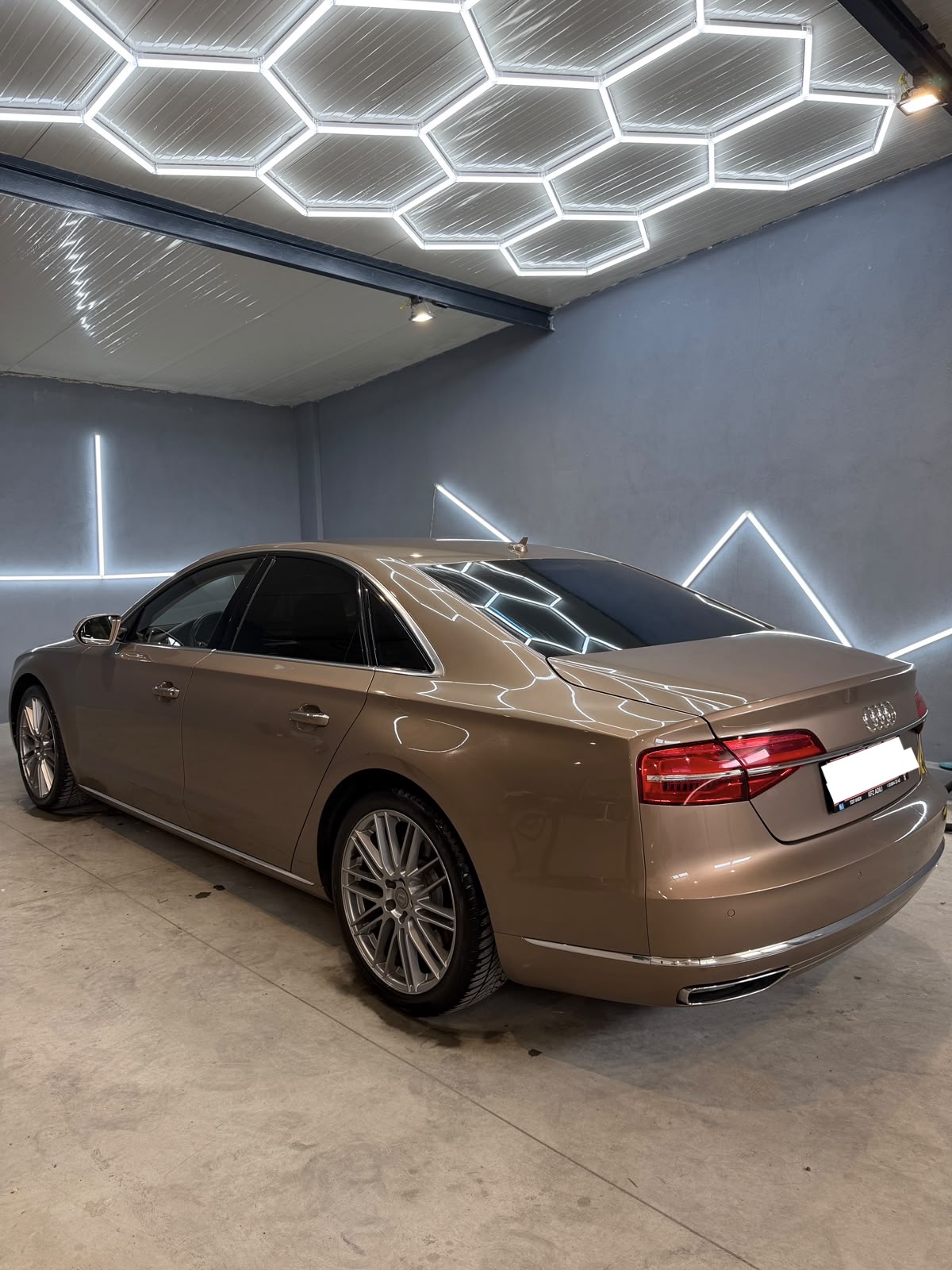 Audi A8 4.2 TDI V8 — imagine 5