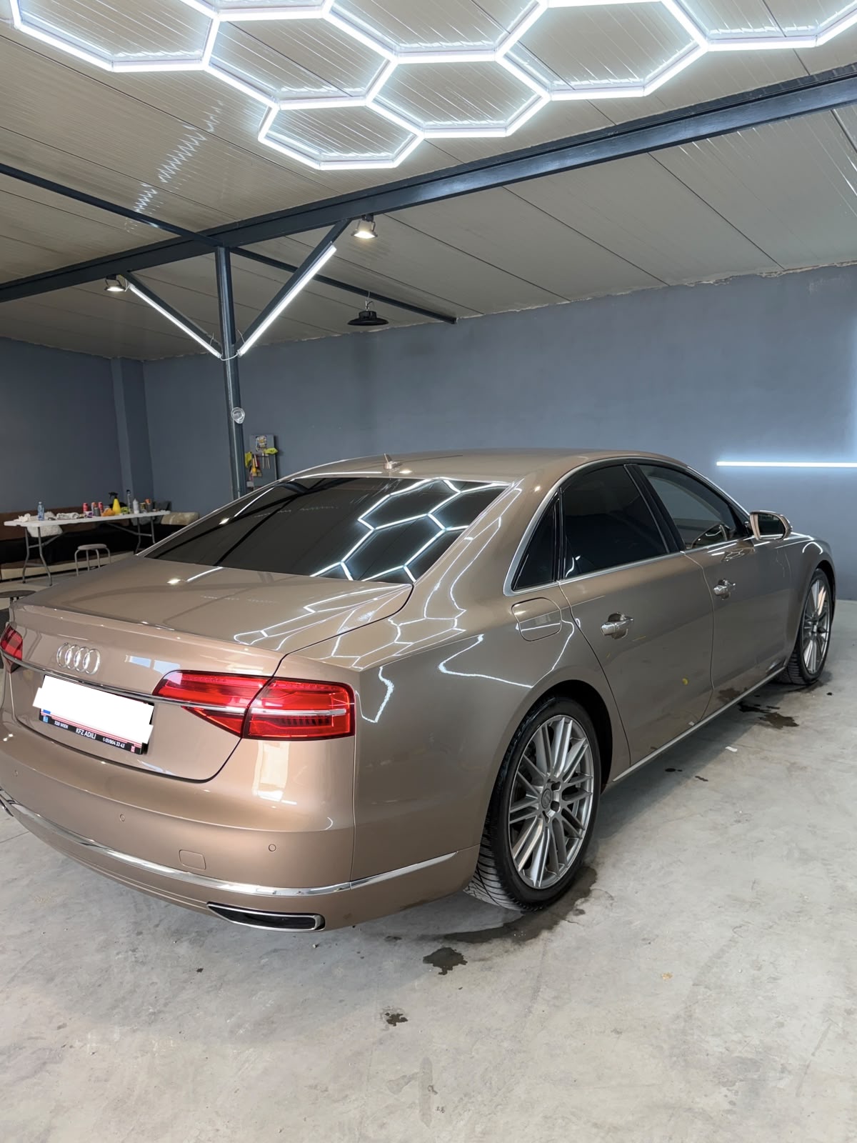 Audi A8 4.2 TDI V8 — imagine 7