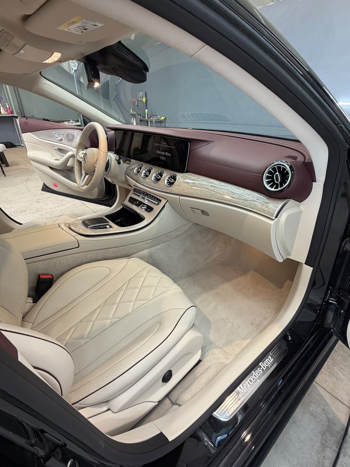 Mercedes-Benz CLS 450 4MATIC — imagine 4