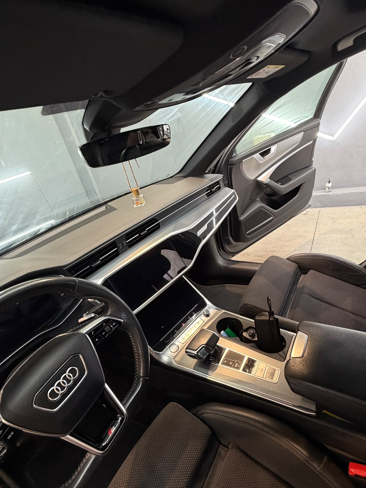 Audi A6 55 TFSI Quattro — imagine 4