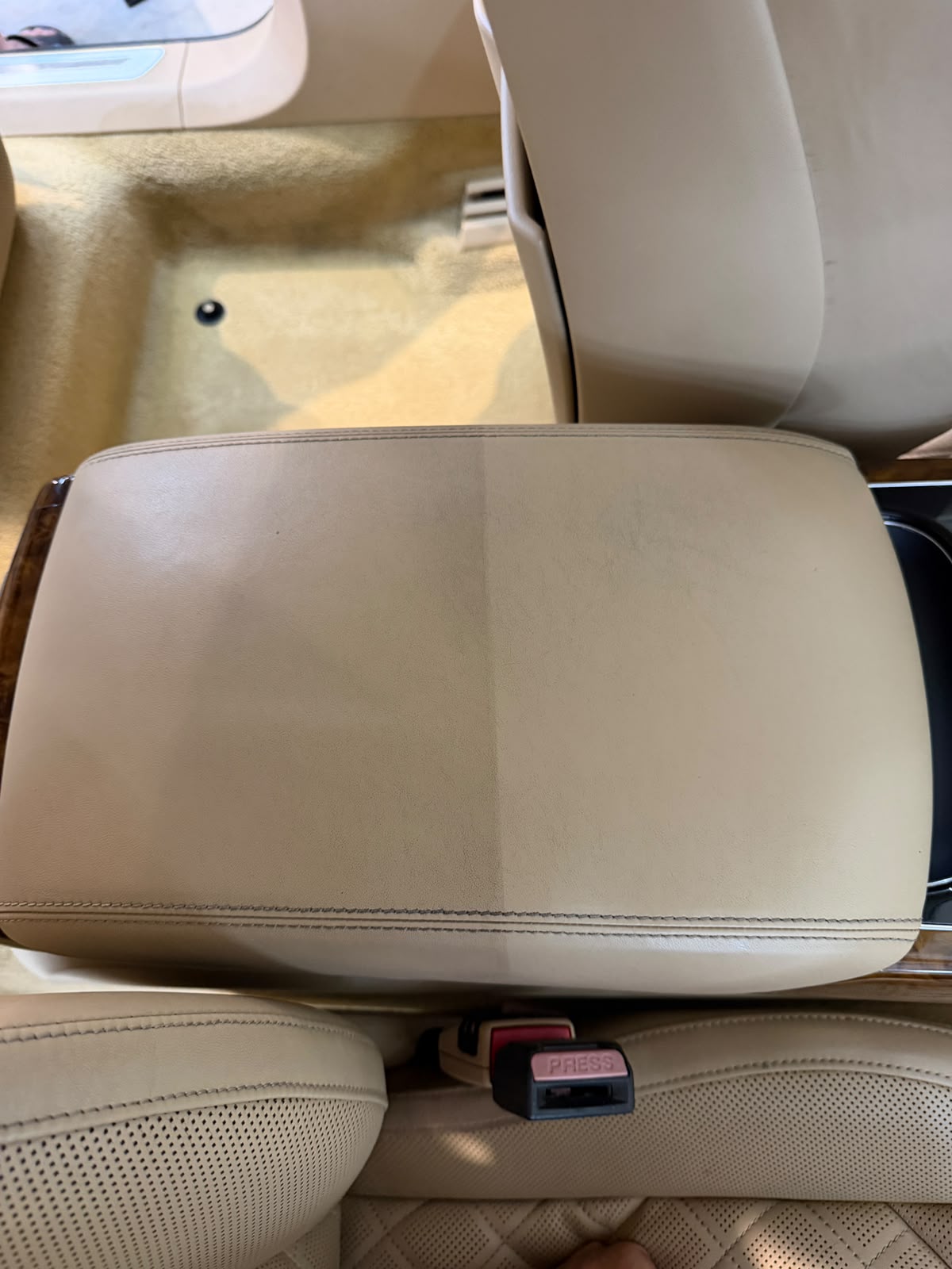 Audi A8 4.2 TDI V8 — imagine 14